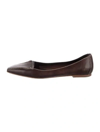 Pre-owned Prada Leather Flats In Brown