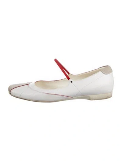 Pre-owned Prada Leather Flats In White