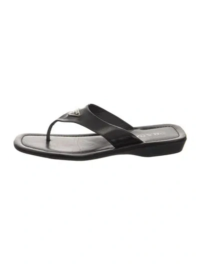 Pre-owned Prada Leather Flip Flops In Black