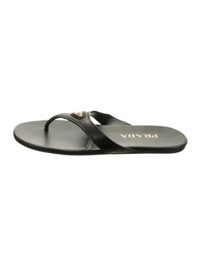 Pre-owned Prada Leather Flip Flops In Green
