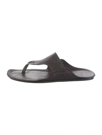 Pre-owned Prada Leather Flip Flops In Grey