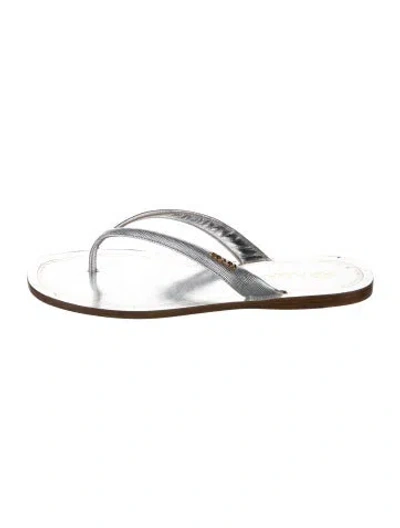 Pre-owned Prada Leather Flip Flops In Metallic/silver