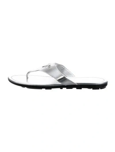 Pre-owned Prada Leather Flip Flops In Silver