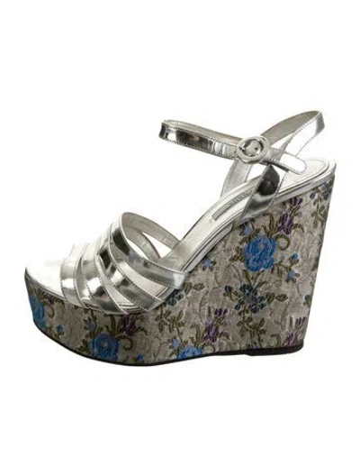 Pre-owned Prada Leather Floral Print Sandals In Silver