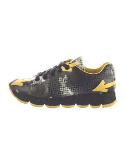 Pre-owned Prada Leather Graphic Print Athletic Sneakers In Black/yellow