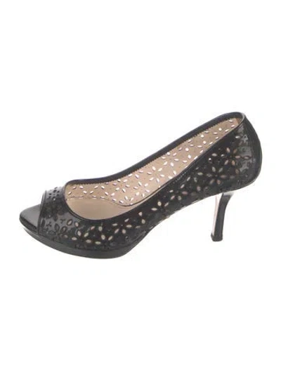 Pre-owned Prada Leather Lace Pattern Pumps In Black