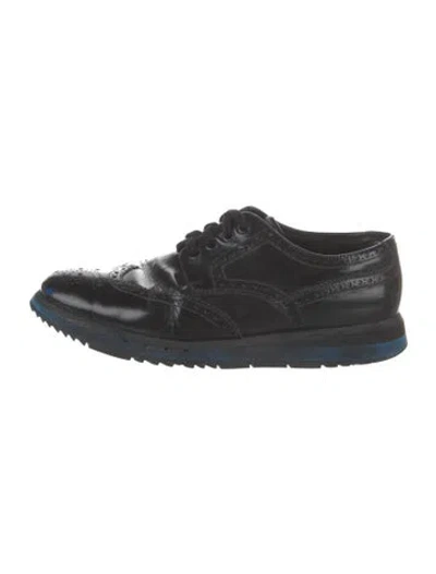Pre-owned Prada Leather Lasercut Accents Brogues In Black