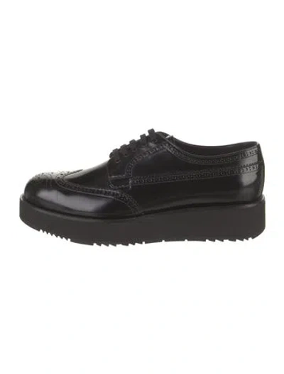 Pre-owned Prada Leather Lasercut Accents Brogues In Black