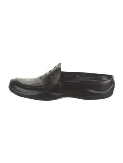 Pre-owned Prada Leather Lasercut Accents Mules In Black