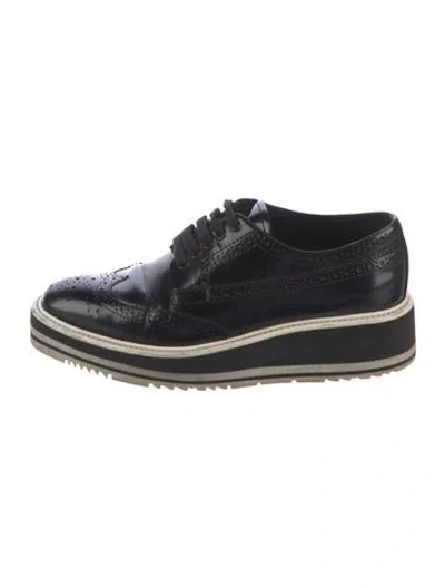 Pre-owned Prada Leather Lasercut Accents Oxfords In Black