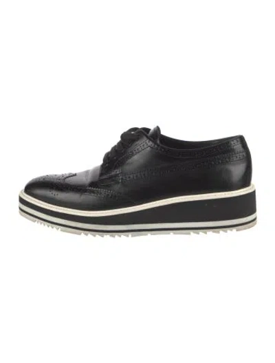 Pre-owned Prada Leather Lasercut Accents Oxfords In Black