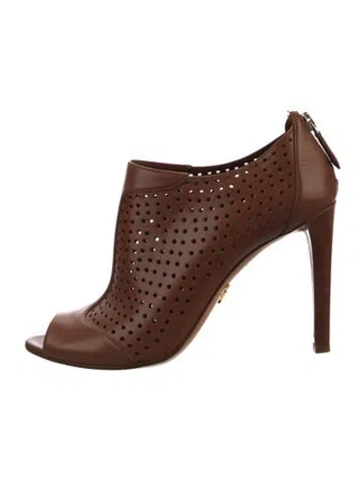 Pre-owned Prada Leather Lasercut Accents Pumps In Brown