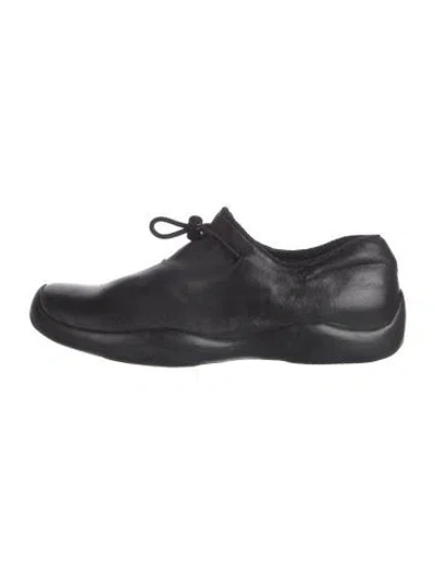 Pre-owned Prada Leather Loafer Sneakers In Black