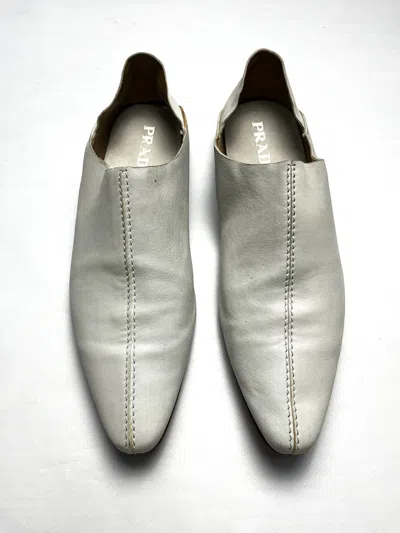 Pre-owned Prada Leather Loafers In White