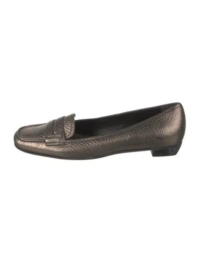 Pre-owned Prada Leather Loafers