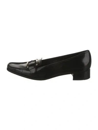 Pre-owned Prada Leather Loafers In Black