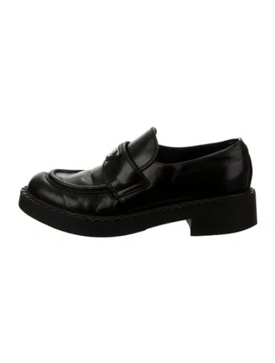 Pre-owned Prada Leather Loafers In Black