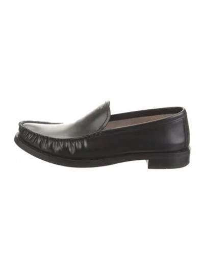 Pre-owned Prada Leather Loafers In Black