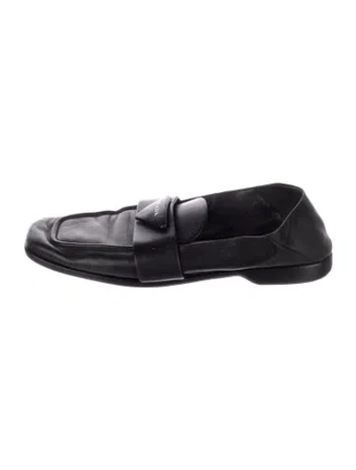 Pre-owned Prada Leather Loafers In Black