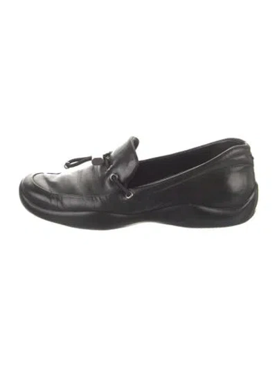 Pre-owned Prada Leather Loafers In Black
