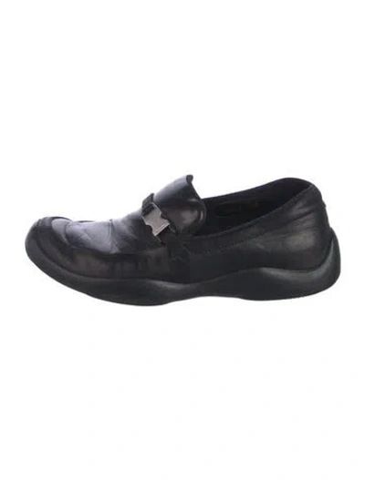 Pre-owned Prada Leather Loafers In Black