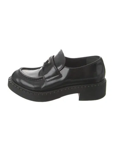 Pre-owned Prada Leather Loafers In Black