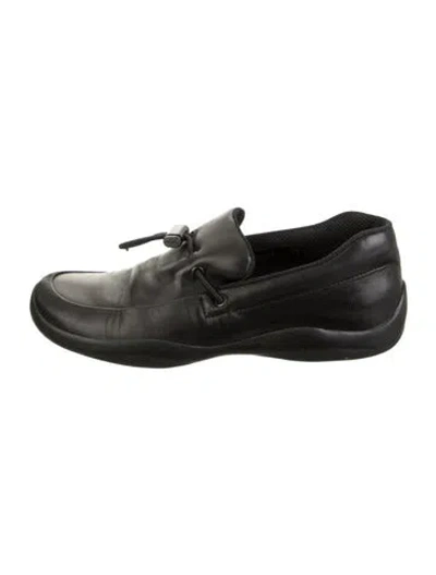 Pre-owned Prada Leather Loafers In Black