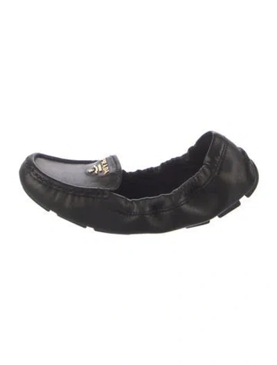Pre-owned Prada Leather Loafers In Black