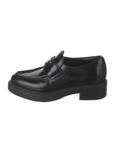 Pre-owned Prada Leather Loafers In Black