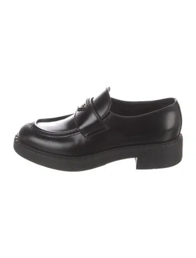 Pre-owned Prada Leather Loafers In Black