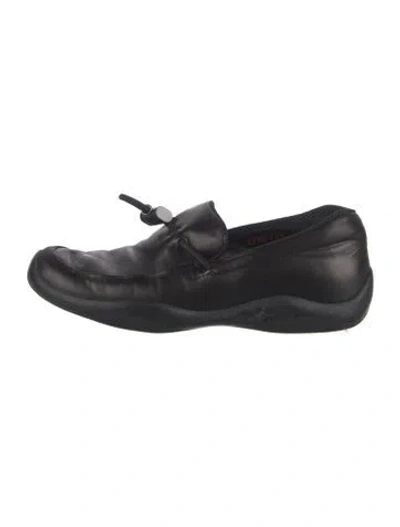 Pre-owned Prada Leather Loafers In Black