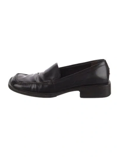 Pre-owned Prada Leather Loafers In Brown