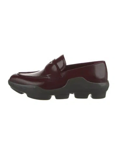Pre-owned Prada Leather Loafers In Burgundy