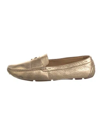 Pre-owned Prada Leather Loafers In Gold