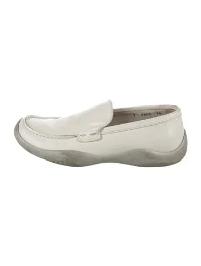 Pre-owned Prada Leather Loafers In White