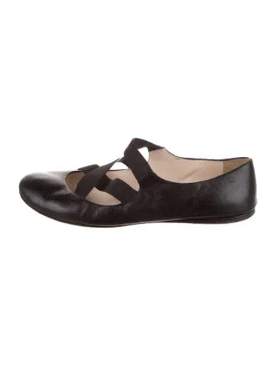 Pre-owned Prada Leather Mary Jane Flats In Black