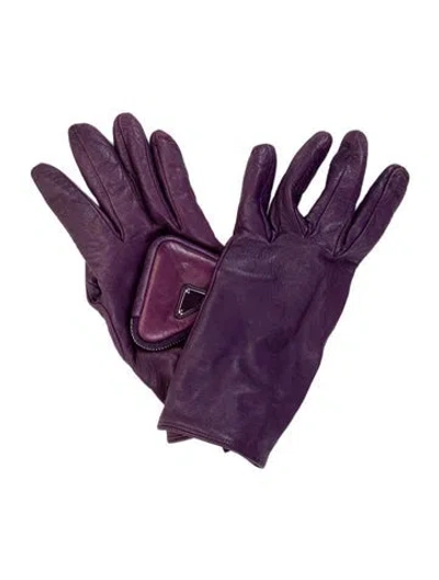 Pre-owned Prada Leather Monochromatic Gloves In Purple