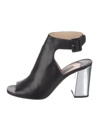 Pre-owned Prada Leather Mules In Black