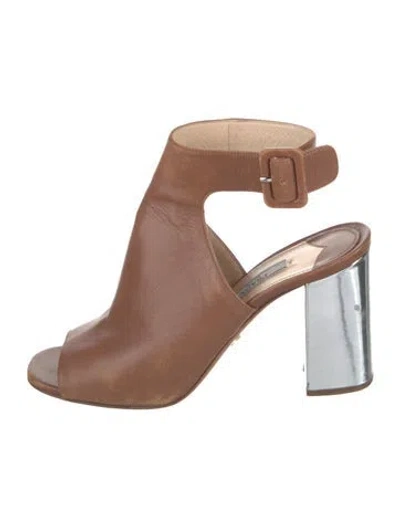 Pre-owned Prada Leather Mules In Brown