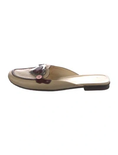 Pre-owned Prada Leather Mules In Neutral