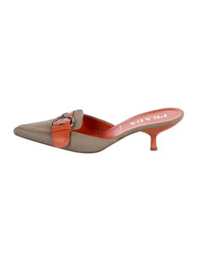 Pre-owned Prada Leather Mules In Neutrals