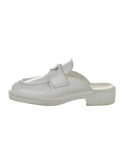 Pre-owned Prada Leather Mules In White