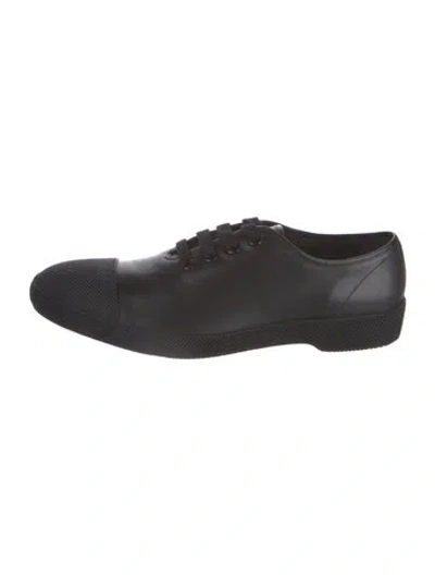 Pre-owned Prada Leather Oxfords In Black