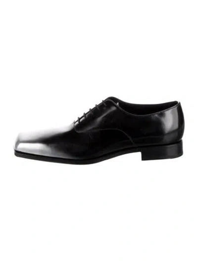 Pre-owned Prada Leather Oxfords In Black