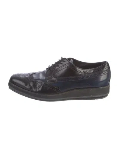 Pre-owned Prada Leather Oxfords In Black