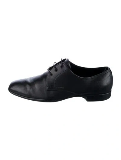 Pre-owned Prada Leather Oxfords In Black