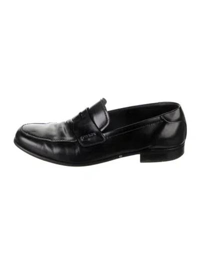 Pre-owned Prada Leather Oxfords In Black