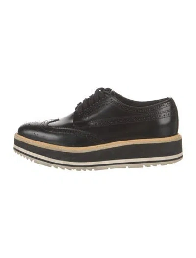 Pre-owned Prada Leather Oxfords In Black/neutrals