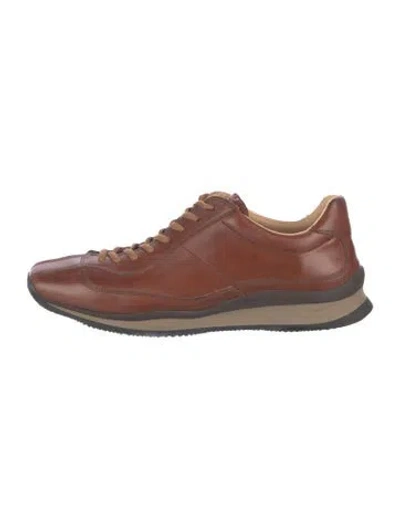Pre-owned Prada Leather Oxfords In Brown