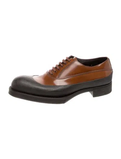 Pre-owned Prada Leather Oxfords In Brown